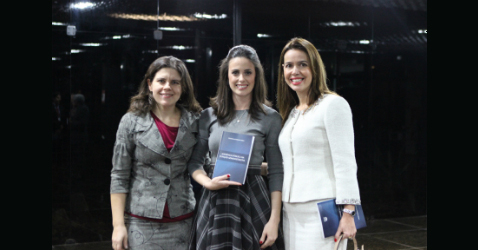 As procuradoras do MPC-MG prestigiaram o lançamento do livro (Foto: Alda Clara)